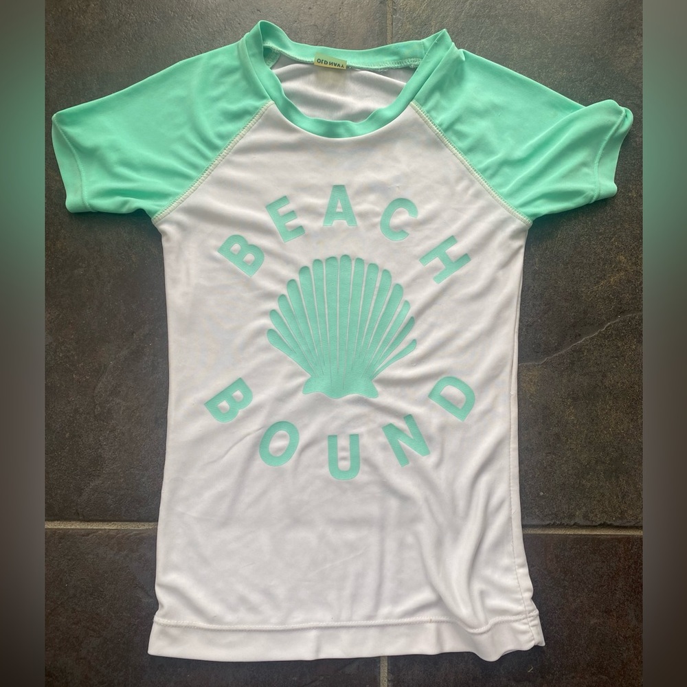 Old Navy rash guard 5